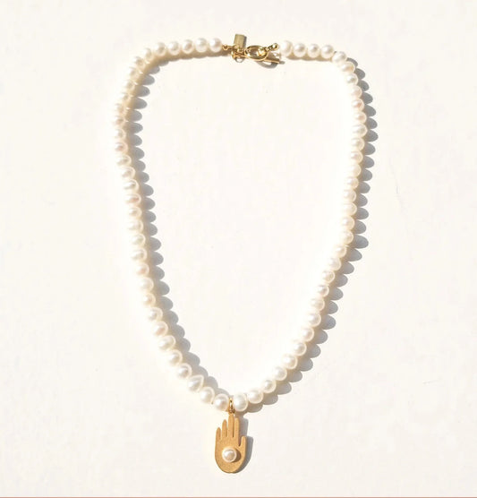 Matter Matters Chance Faux Pearl Necklace • Gold / Pearl