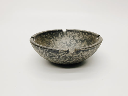 日本製信樂燒 煙灰缸 | Japanese Shigaraki Ware Ashtray